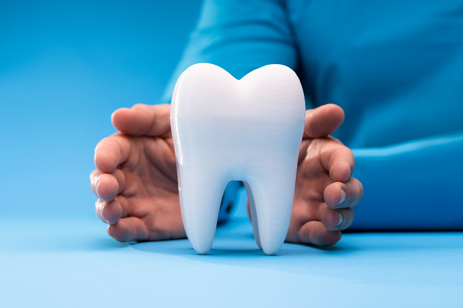 A child patient who is satisfied in dental insurance A child patient who is satisfied in dental insurance